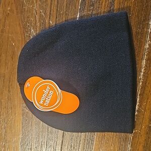 Children's black one size beanie